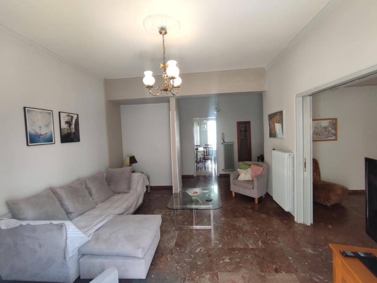 Appartement 2 Br110 Sqm Free Parking Full Clima à Patras Extérieur photo