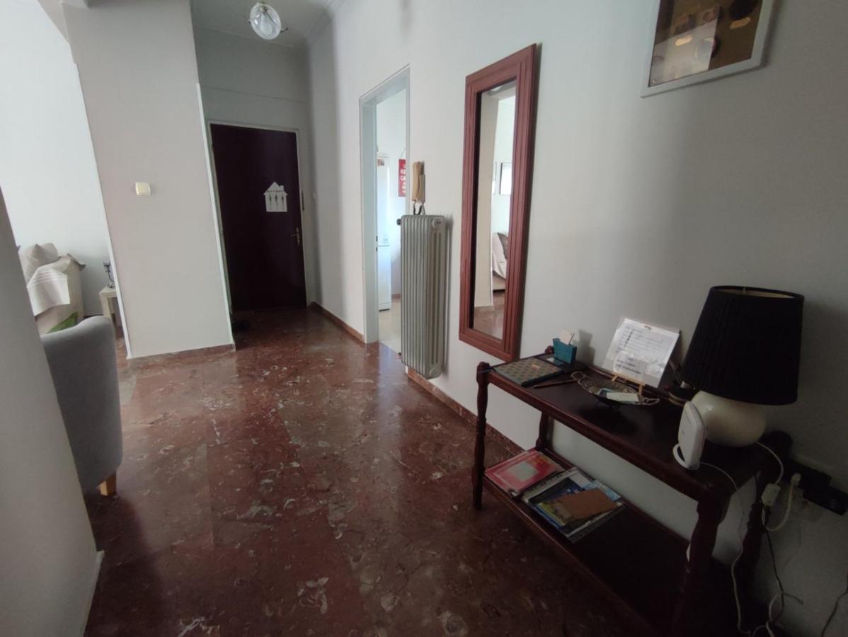 Appartement 2 Br110 Sqm Free Parking Full Clima à Patras Extérieur photo