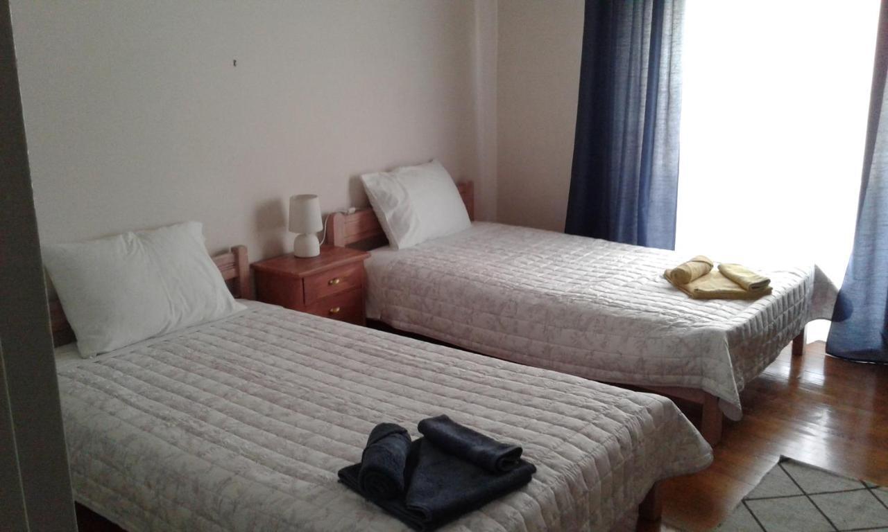 Appartement 2 Br110 Sqm Free Parking Full Clima à Patras Extérieur photo